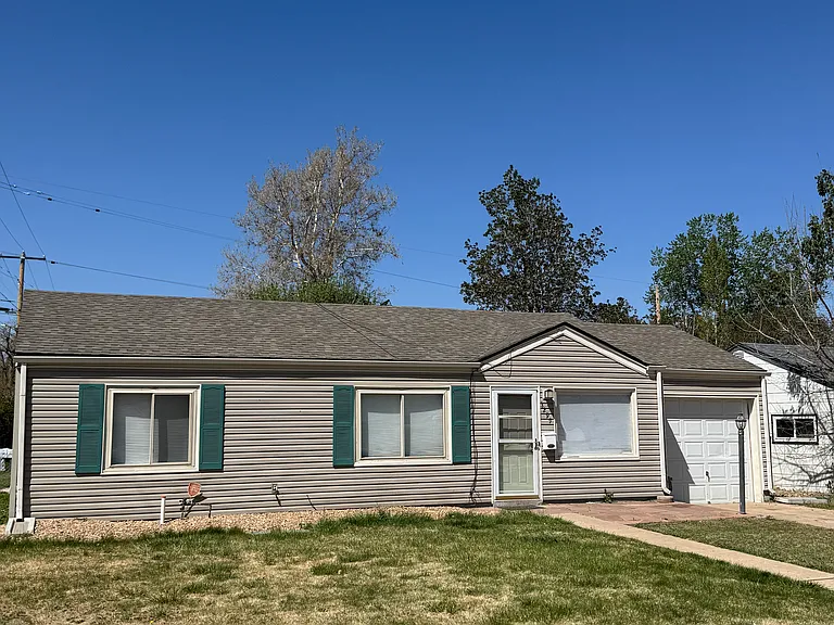 3299 S Forest St — Photo 20