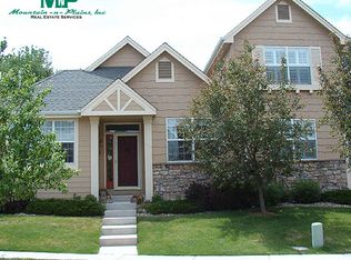 1821 Indian Hills Cir, Fort Collins, CO 80525