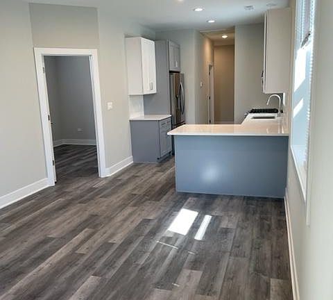 5th image of 5614 W Grand Ave #2