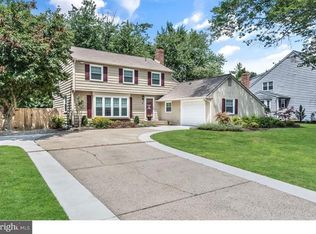 61 Partridge Ln, Cherry Hill, NJ 08003