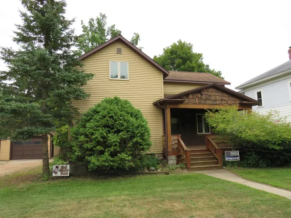 429 5th Ave, Antigo, WI 54409
