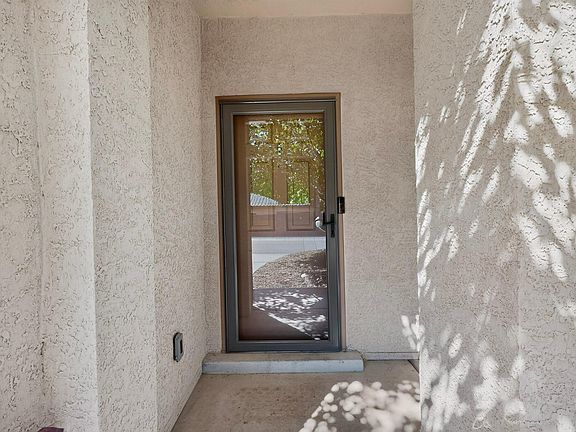5th image of 5843 Fossil Rd NW