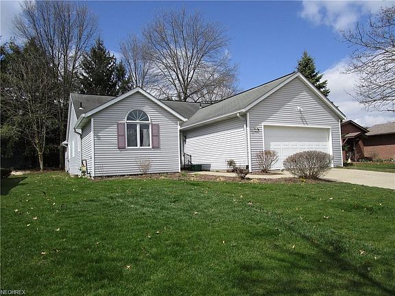 2nd image of 1566 Ramblewood Dr