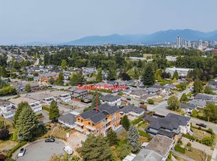 4561 Charlotte Ct #1, Burnaby, BC V5G3T9