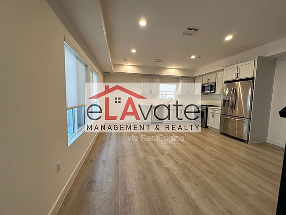 4th image of 14248 Roscoe Blvd #14250-1/2