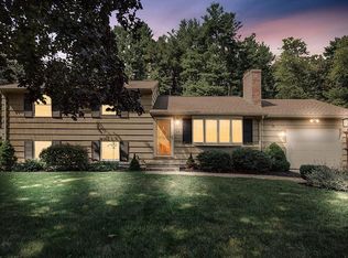 28 Harrington Rd, Framingham, MA 01701