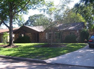 10515 Haddington Dr, Houston, TX 77043