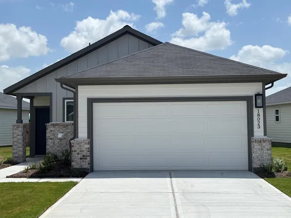 18023 Lasso Mills Dr, Hockley, TX 77447