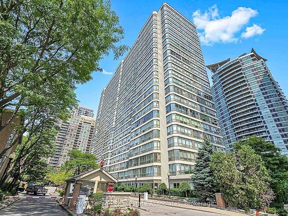 2nd image of 55 Elm Dr W #809