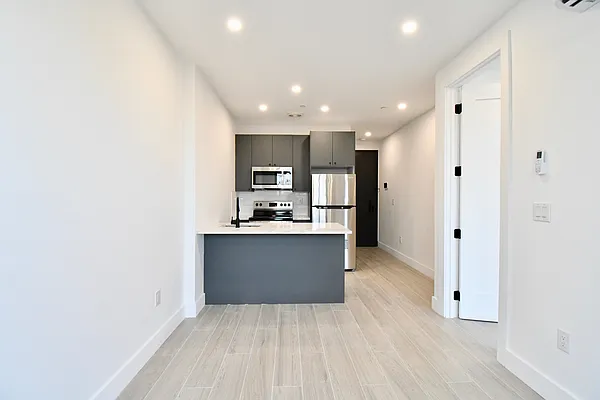 Rented by Voro NYC | media 17