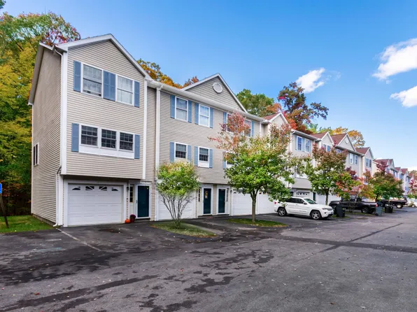 1029 S Mammoth Road #9, Manchester, NH 03109