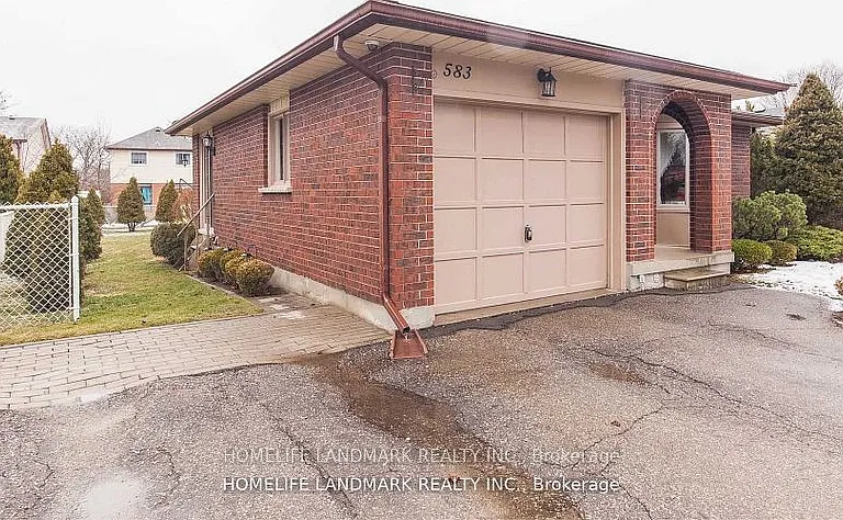 583 Edinburgh Rd S — Photo 1