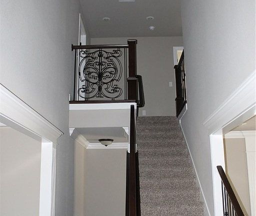 5th image of 2306 Mont Blanc Ave