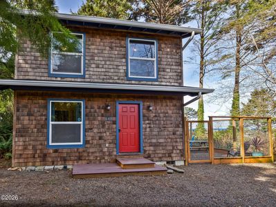 243 S Grayling St, Rockaway Beach, OR, 97136