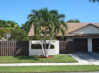 295 SW 29th Ave, Delray Beach, FL 33445