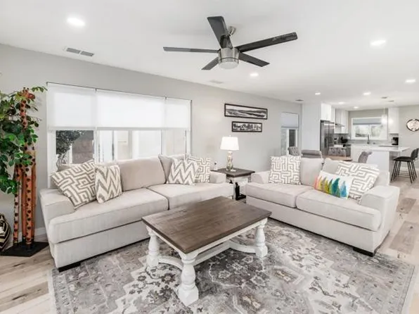 3747 Vista Campana #94, Oceanside, CA 92057