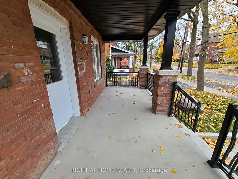 154 Rosemount Ave — Photo 7