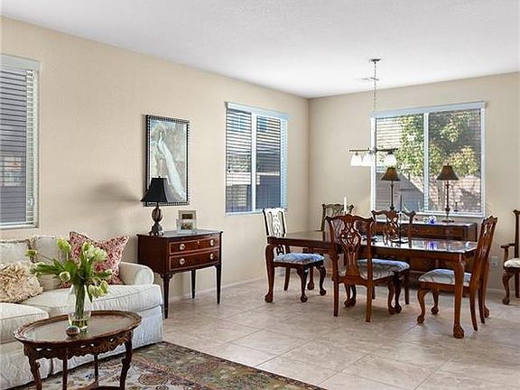 5th image of 9622 Lofty Vista Ave