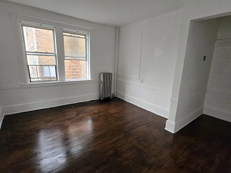 172 Winnikee Ave #3 — Photo 2