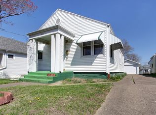 1631 Chestnut St, Quincy, IL 62301