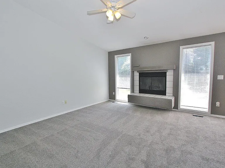 12053 W Hickory Dr — Photo 3