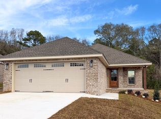 72 Meadow Breeze Rd, Sumrall, MS 39482