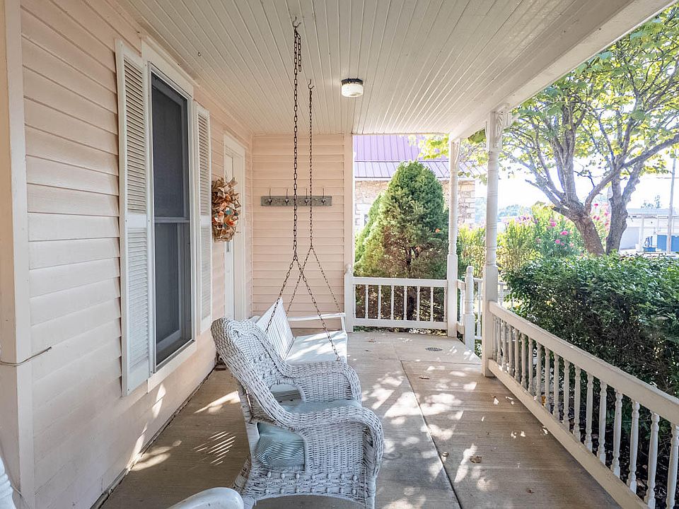 61st image of 435 Main Street