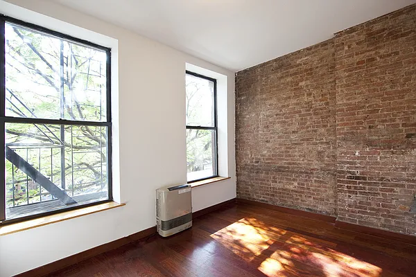 Rented by Westminster Management | media 30