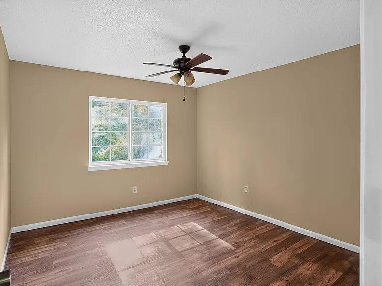 6701 Dickens Ferry Rd #68 — Photo 24