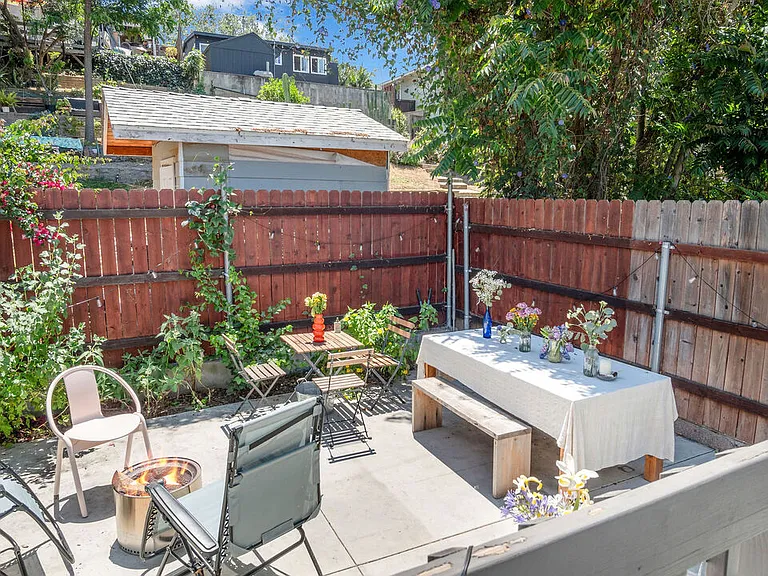 5114 Miriam St — Photo 17