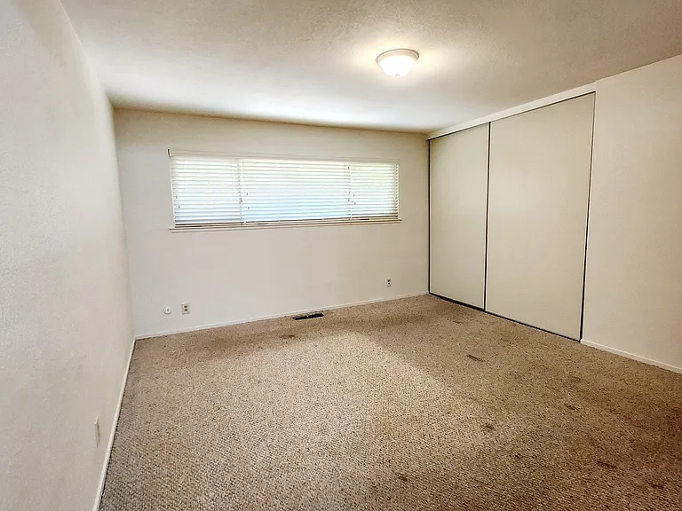 4522 Arden Way — Photo 9