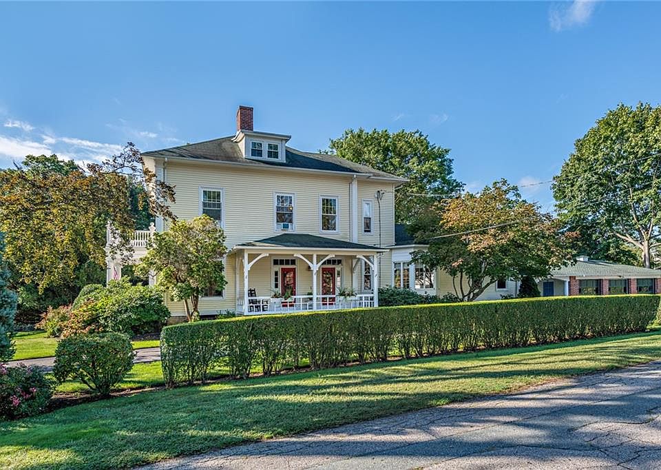 905 Warwick Neck Ave Warwick, RI, 02889 Apartments for Rent Zillow