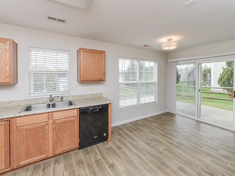 11927 Cheviott Hill Ln — Photo 7