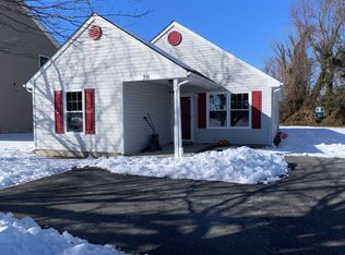 735 W North St, Dover, DE 19904