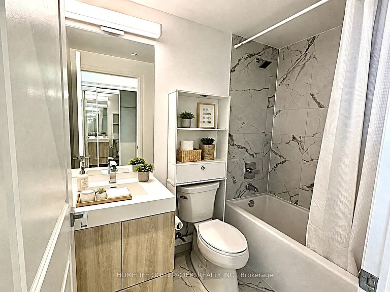 251 Jarvis St #1922 — Photo 4