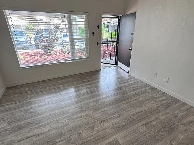 4449 Ocean Blvd #5 — Photo 3