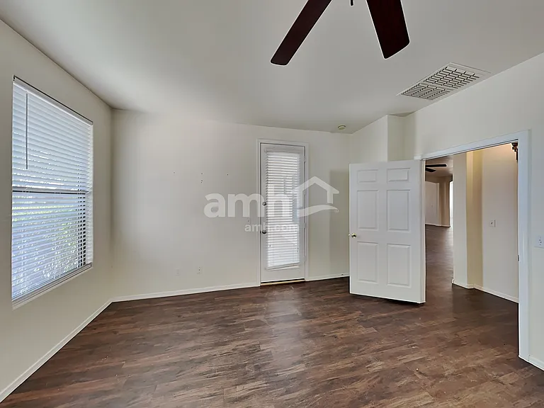 2363 E Omega Dr — Photo 14