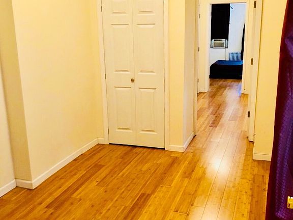 5th image of 6105 Catalpa Ave #1