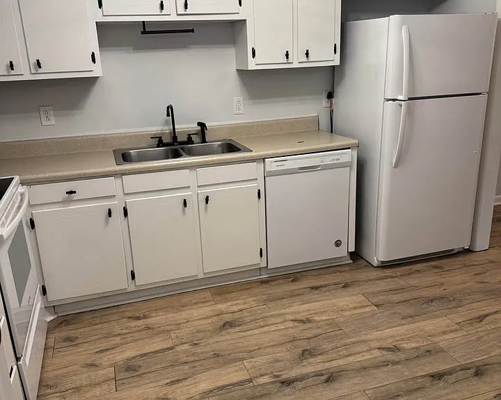 105 Oldham Dr #7 — Photo 4