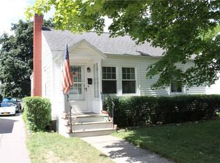 221 Birdsall Pkwy, Palmyra, NY 14522