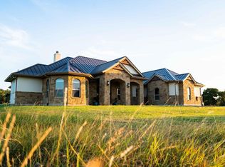 771 Comanche Rdg, Round Mountain, TX 78663