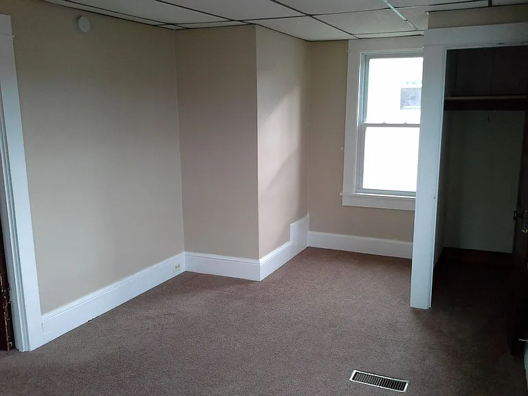 117 W Bald Eagle St — Photo 10