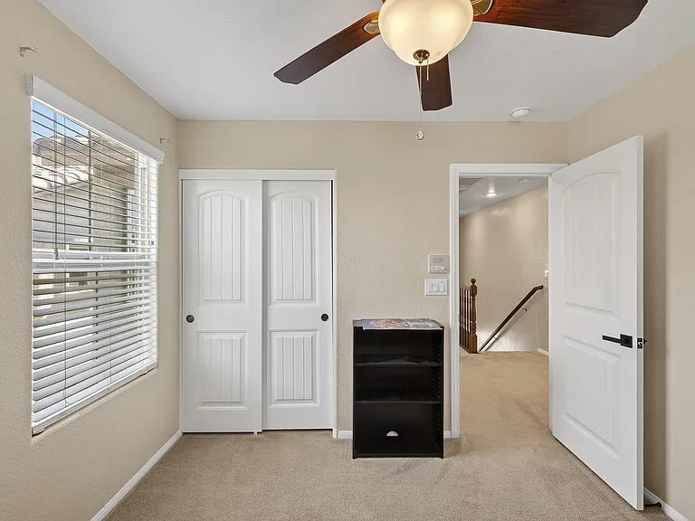 10847 Iona Island Ave — Photo 15