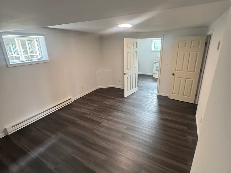 120 N Main St #6 — Photo 5