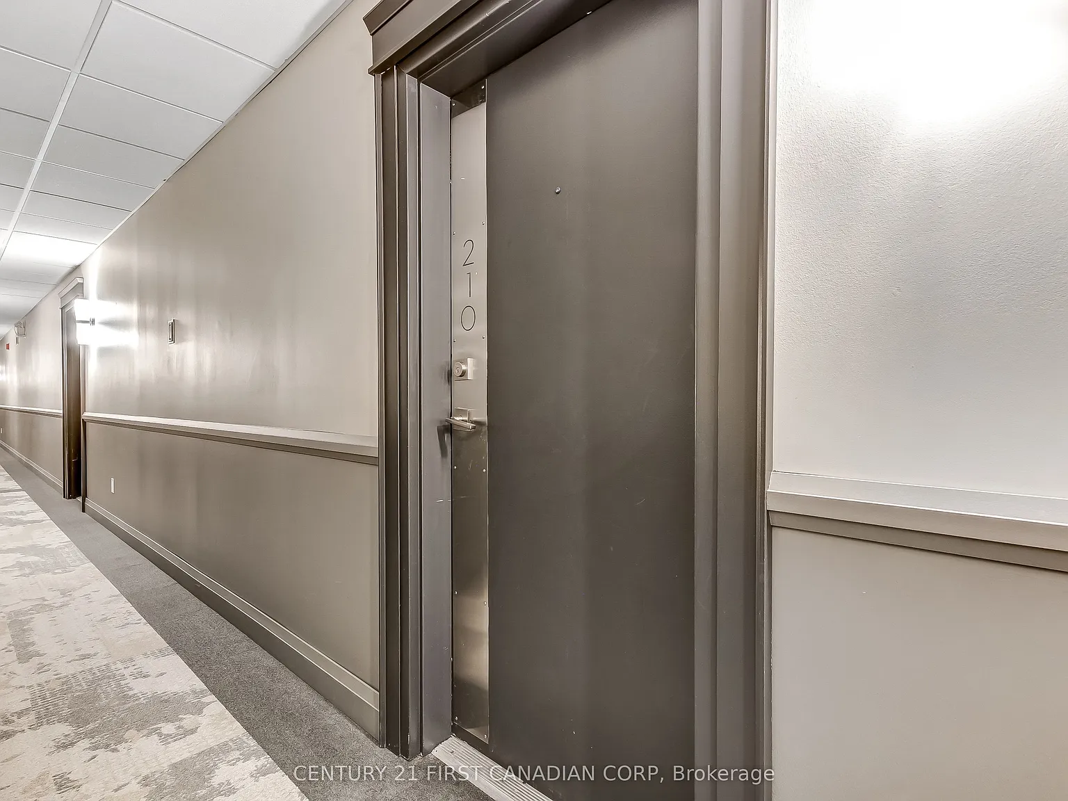 5 Jacksway Cres — Photo 3