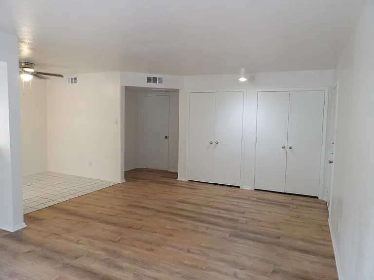 3100 Elizabeth St #101 — Photo 8