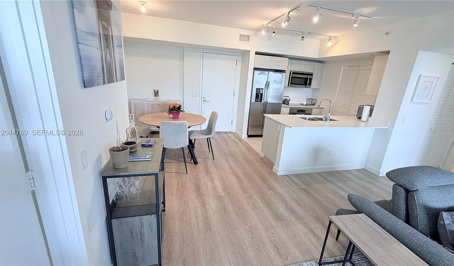 4250 Biscayne Boulevard C — Photo 2