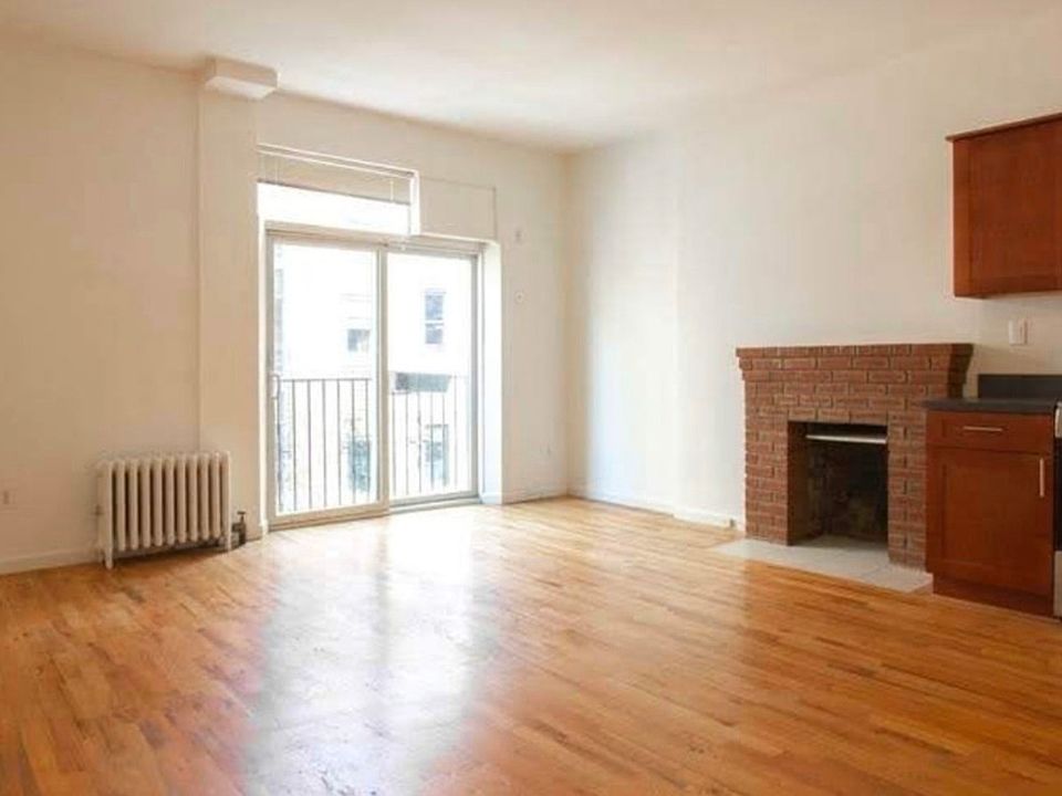 1st image of 57 W 85th St #3V
