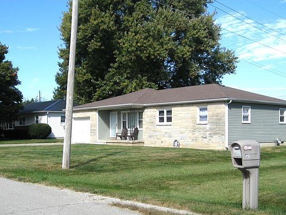 2nd image of 410 E Minary Ln
