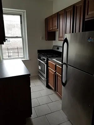 Rented by Silverstreet RE LLC | media 11